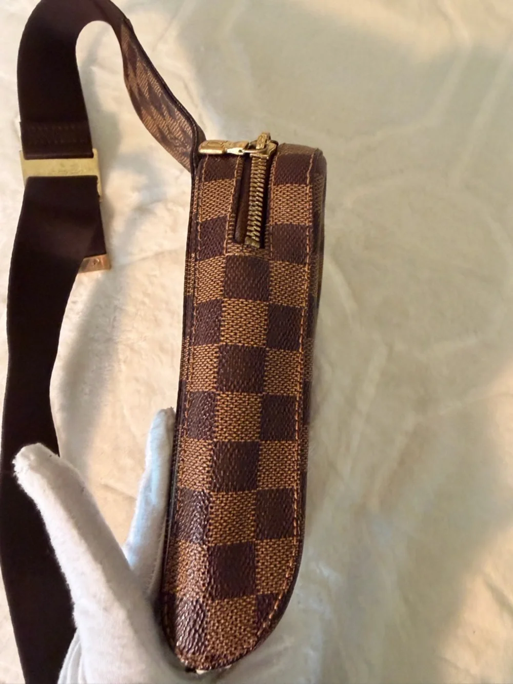 Louis Vuitton Geronimos belt bag - Picture 4 of 16